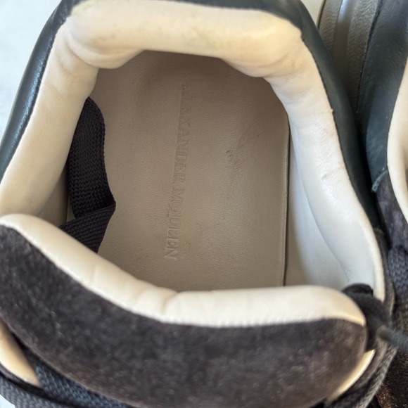 Alexander McQueen size US 8.5 EU41.5 - Picture 5 of 10